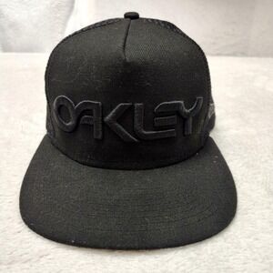 Oakley New Era‎ Hat Cap Trucker Snap Back Mens Black Out Mesh Back Surf Skate